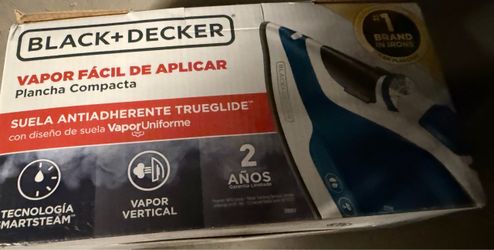 Black+Decker Compact Steam Iron