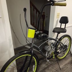 80cc - 2 Stroke Gas Bicycle! Fast!