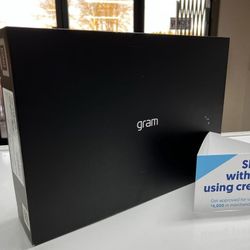LG Gram 15 Inch Laptop Open Box - DEAL OF THE MONTH 20% OFF ON WINDOWS LAPTOPS  