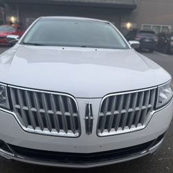 2012 Lincoln MKZ hybrid