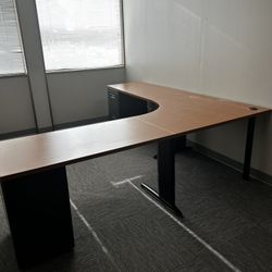 FREE L Shaped Desks