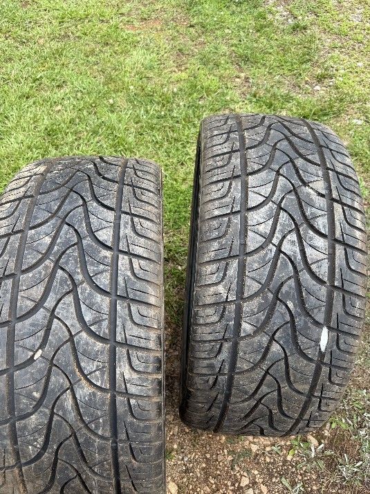 305/30/26 Tires
