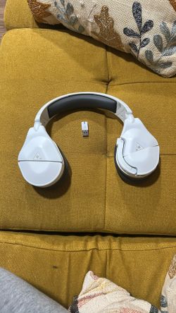 Bluetooth Turtle Beach Head Phones