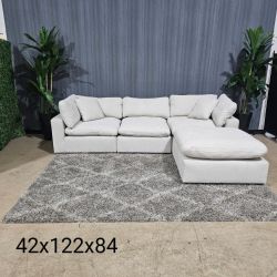 🛋️ Cream Modular Sofa w/Ottoman (Delivery Available!! )