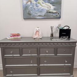 Light Silver Dresser & Tall Matching Dresser. 