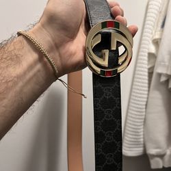 Gucci belt