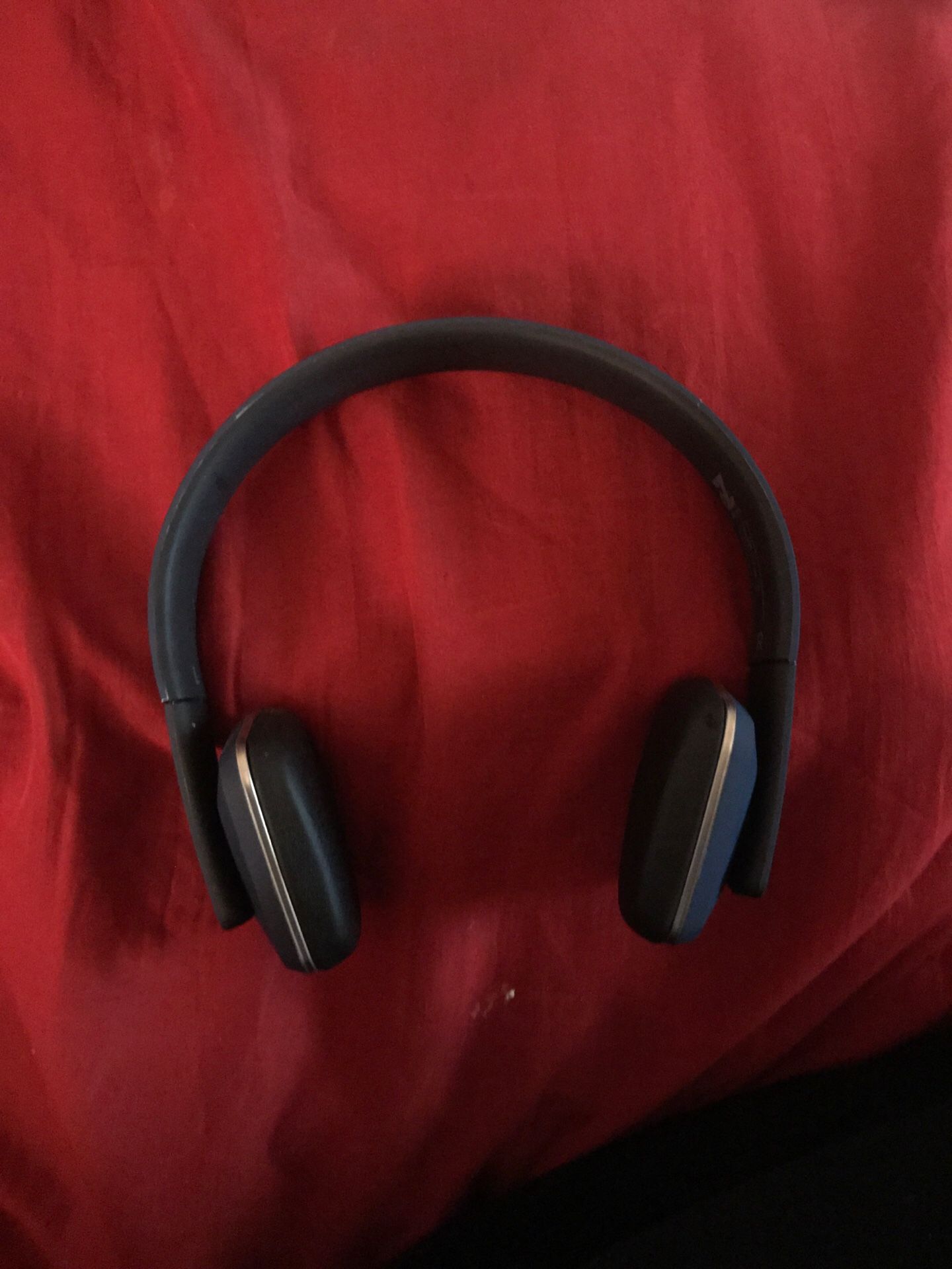 Bluetooth Zedd Zolo headphones GREAT BASE