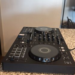 Pioneer FLX4 DJ