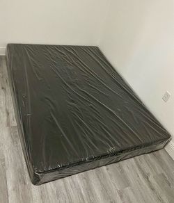 Box Spring Queen Size. New From Factory, Also Available In Twin-Full-King and Cali-King Same Day Delivery