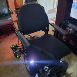 AVID REHAB ELECTRIC WHEELCHAIR!