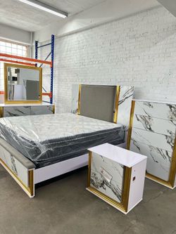 4 PC bedroom set bf mr dr ns