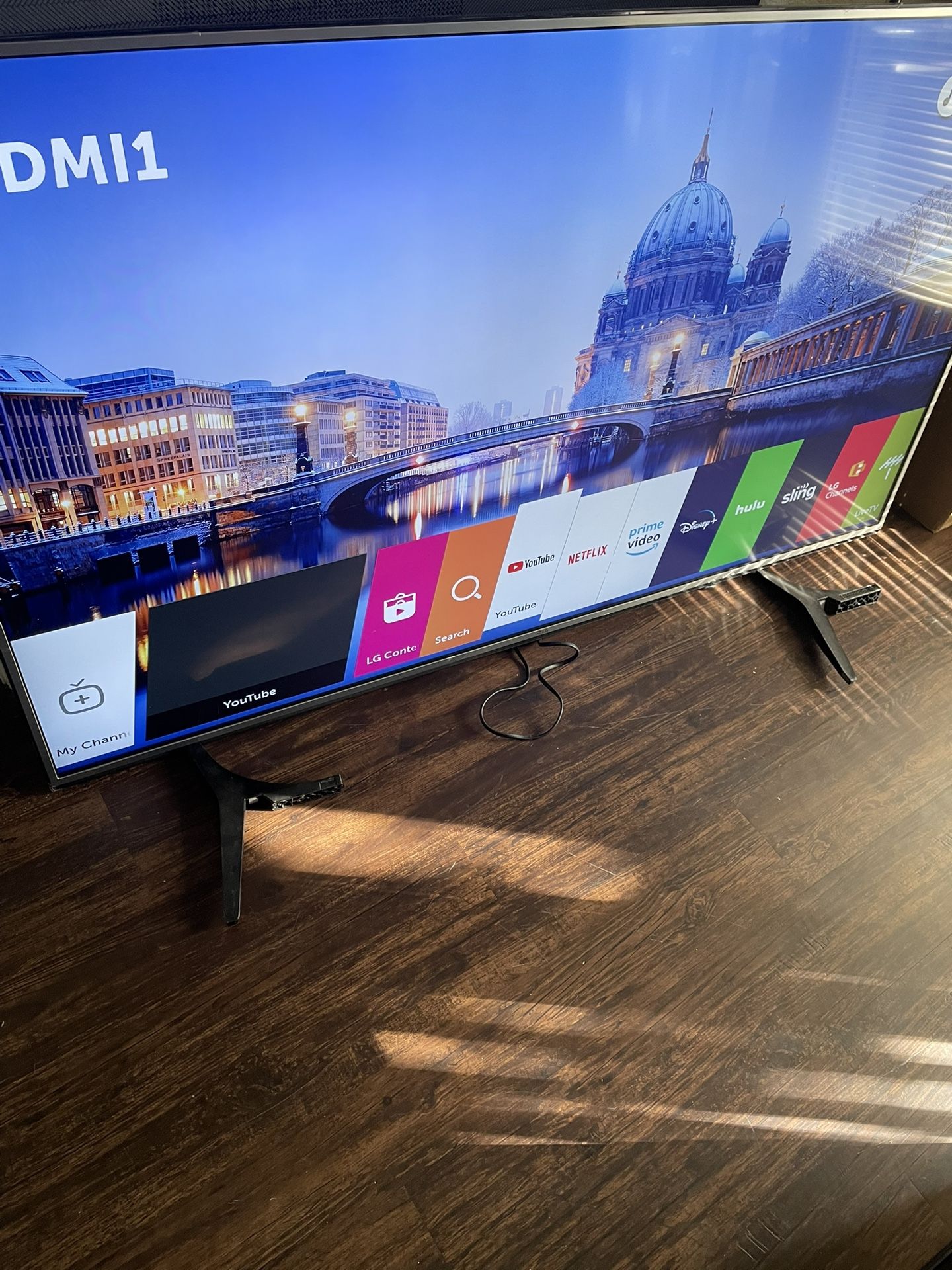 65”LG webOS 4K 2160p UHD Smart Tv Model 65H615A