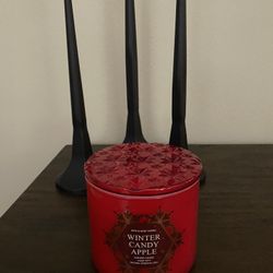 Bath & Body Works - Winter Candy Apple
