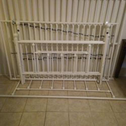 Dhp Metal Daybed With Trundle (Full/Twin) White 