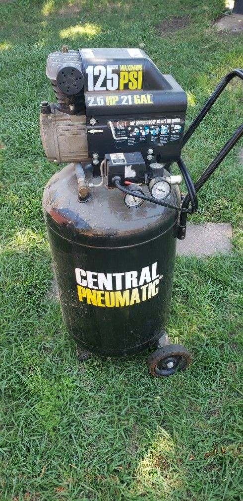 Central Pneumatic Compressor 21 gal