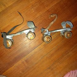 Flying Ace Roller Skates