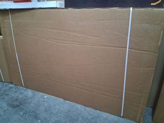 83" screen Oled smart 4k ultra HDTV by Samsung. QN83S85FDXZA. Feee Wallmount Bracket.