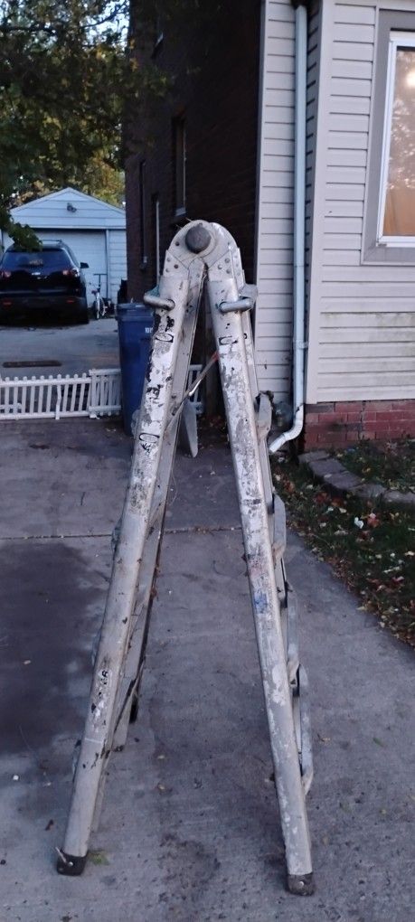 I Have A Heavy Duty Ladder That Bends Different Ways Asking 65 Obo