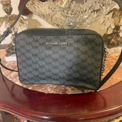 Michael Kors Crossbody 