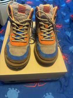 Boys Uggs