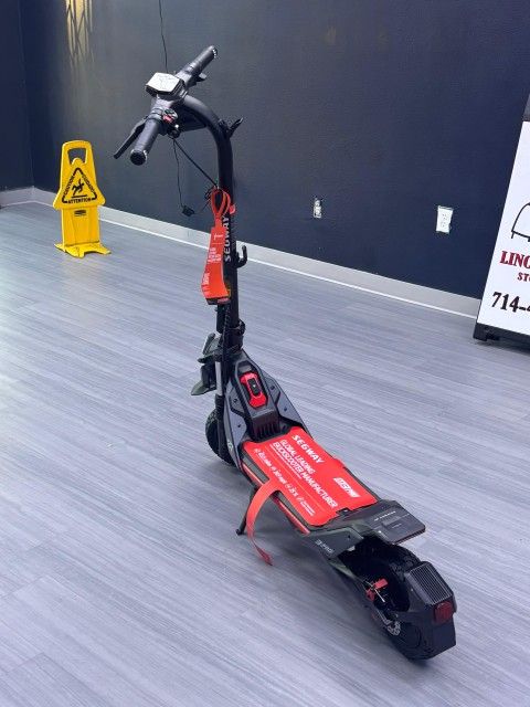 Segway ZT3 Pro eKickScooter