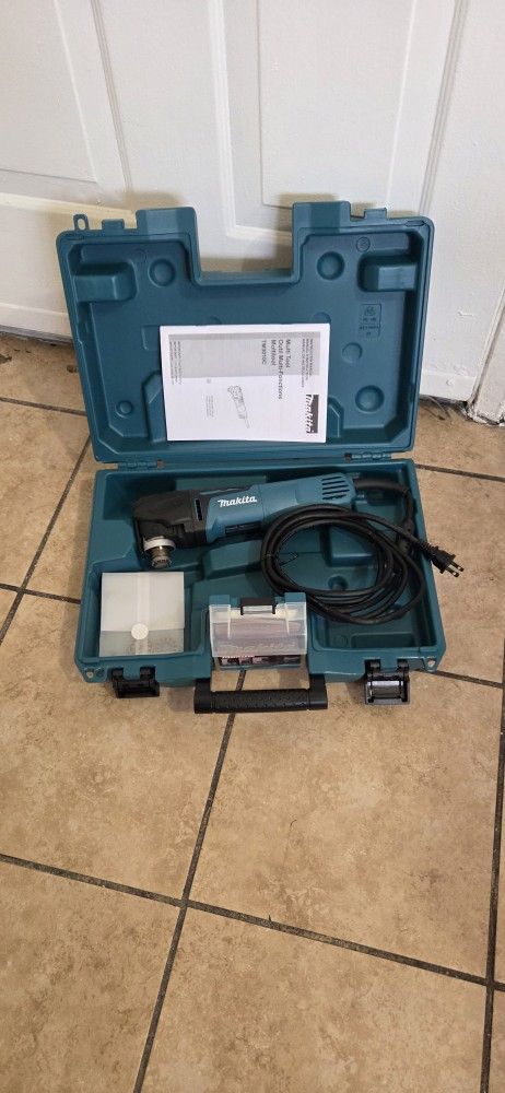 MAKITA 120 VT MULTI TOOL NEW VARIABLE SPEEDS