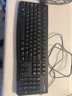 Logitech Keyboard + Mouse + Webcam Bundle – MOVING SALE – $25