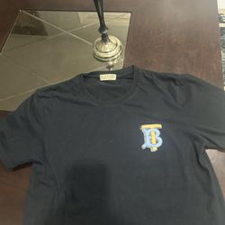 Burberry T-shirt