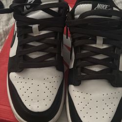 Nike Dunks 