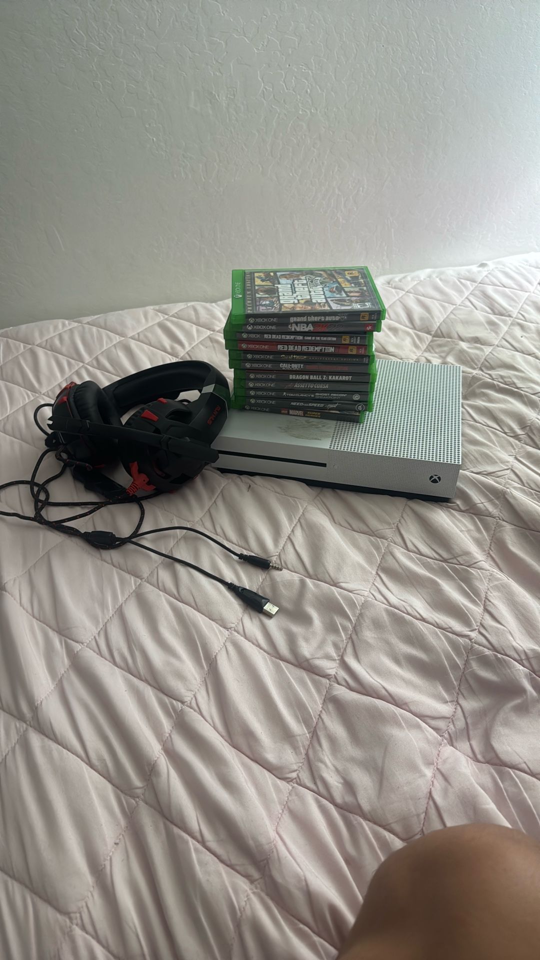 Xbox One And Lots Of Games
