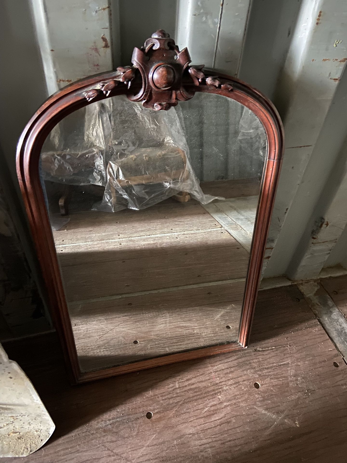 Mirror Dresser Vintage