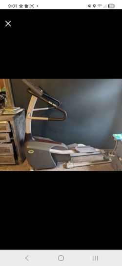 Elliptical exercise machine