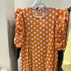 Orange polka dot with long sides medium