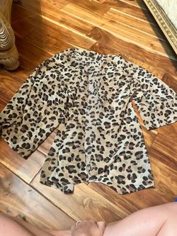 Women’s cheetah print kimono duster cardigan. Size medium. Let them eat cake brand