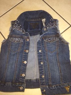 Guess vest size 14