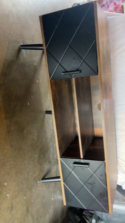 Center table