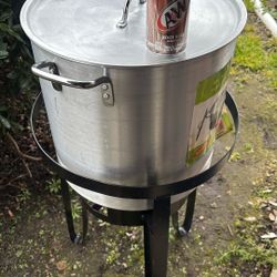 Pot And Stand No Burner 