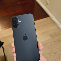 iPhone 16 plus 128bg brand new VERIZON ONLY