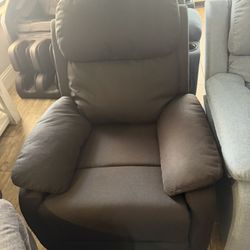 Black Recliner/Rocker 