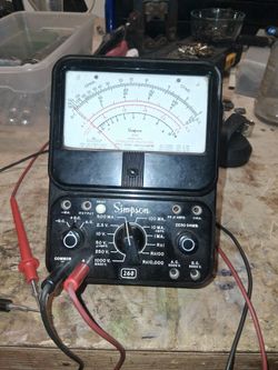 Simpson 260 Analog Volt-Ohm Milliammeter