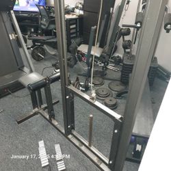LAT AND ROW MACHINE..