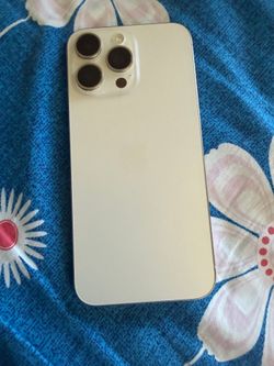 iPhone 15 pro man 256 GB. Unclock