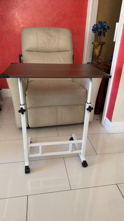Small desk
