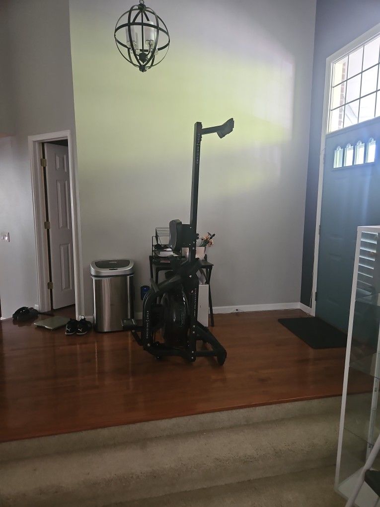 Rowing Machine 