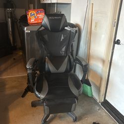 Respawn gaming chair