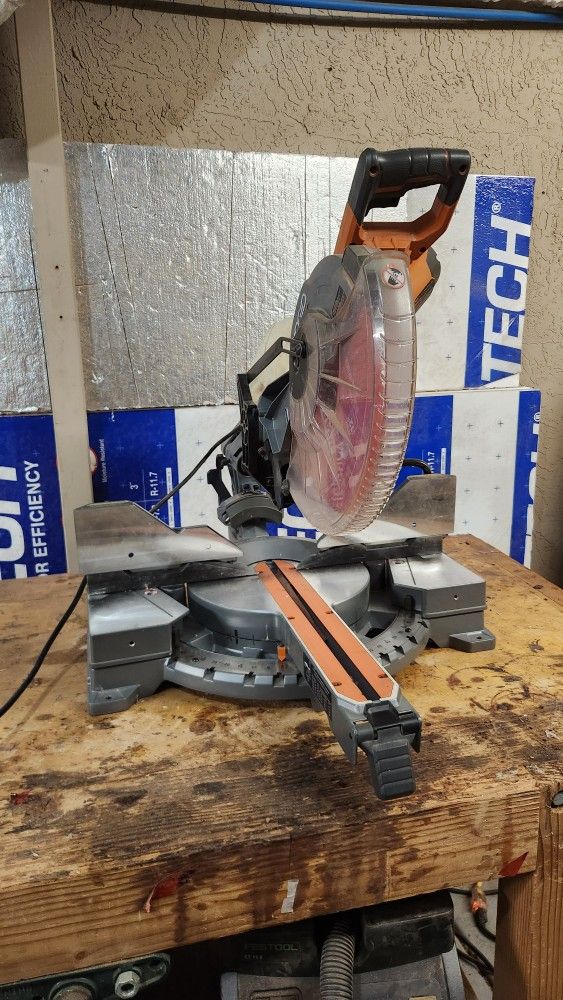 Ridgid 12" Sliding Compound Miter Saw Model R4221