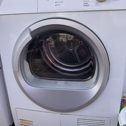 Bosch Apartment Size Dryer