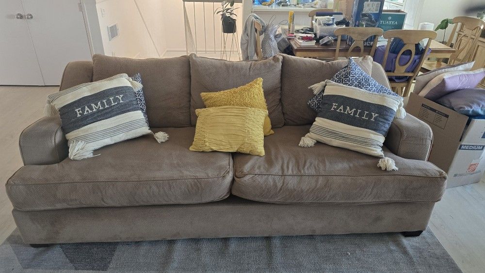 Oversized Brown Couch – Comfortable, Fair Condition