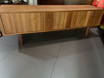 Wooden TV stand - push in shelves