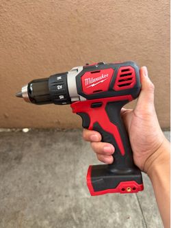 Milwaukee M18 1/2 in. Drill Driver (Tool-Only)